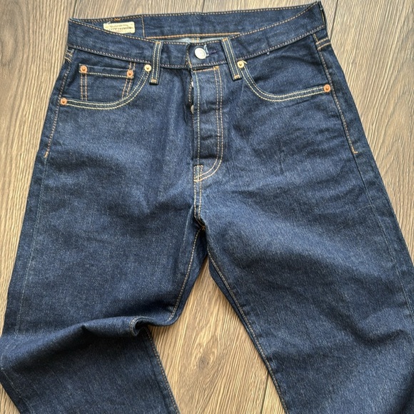 Levi’s 501 93  Men's Blue Jeans premium denim straight leg - Picture 2 of 15